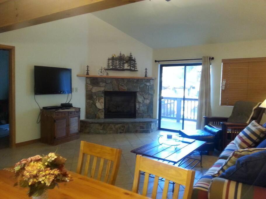 Cozy Flagstaff Home In Cool Pines - Country Club Extérieur photo